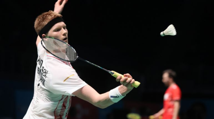 初几年略显 初几年略显