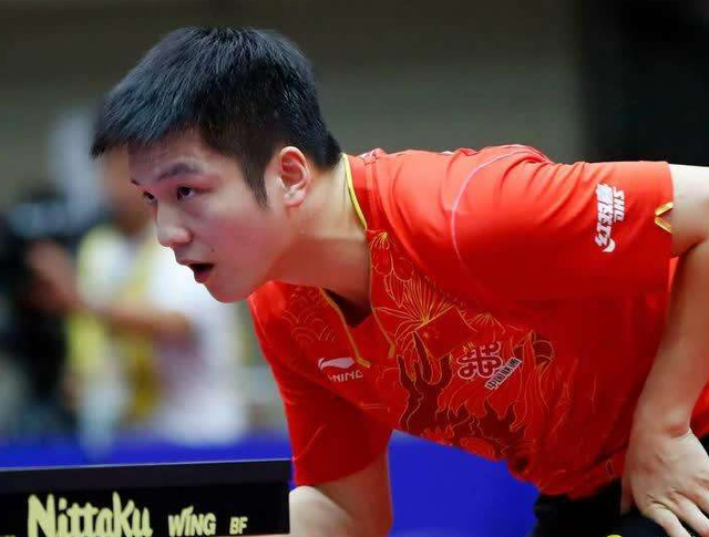 转会市场的 转会市场的