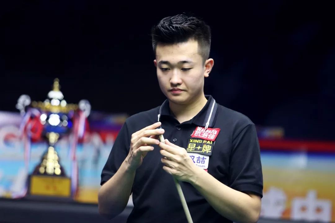 再加一人!切爾西壓哨簽下曼城中場帕爾默!.